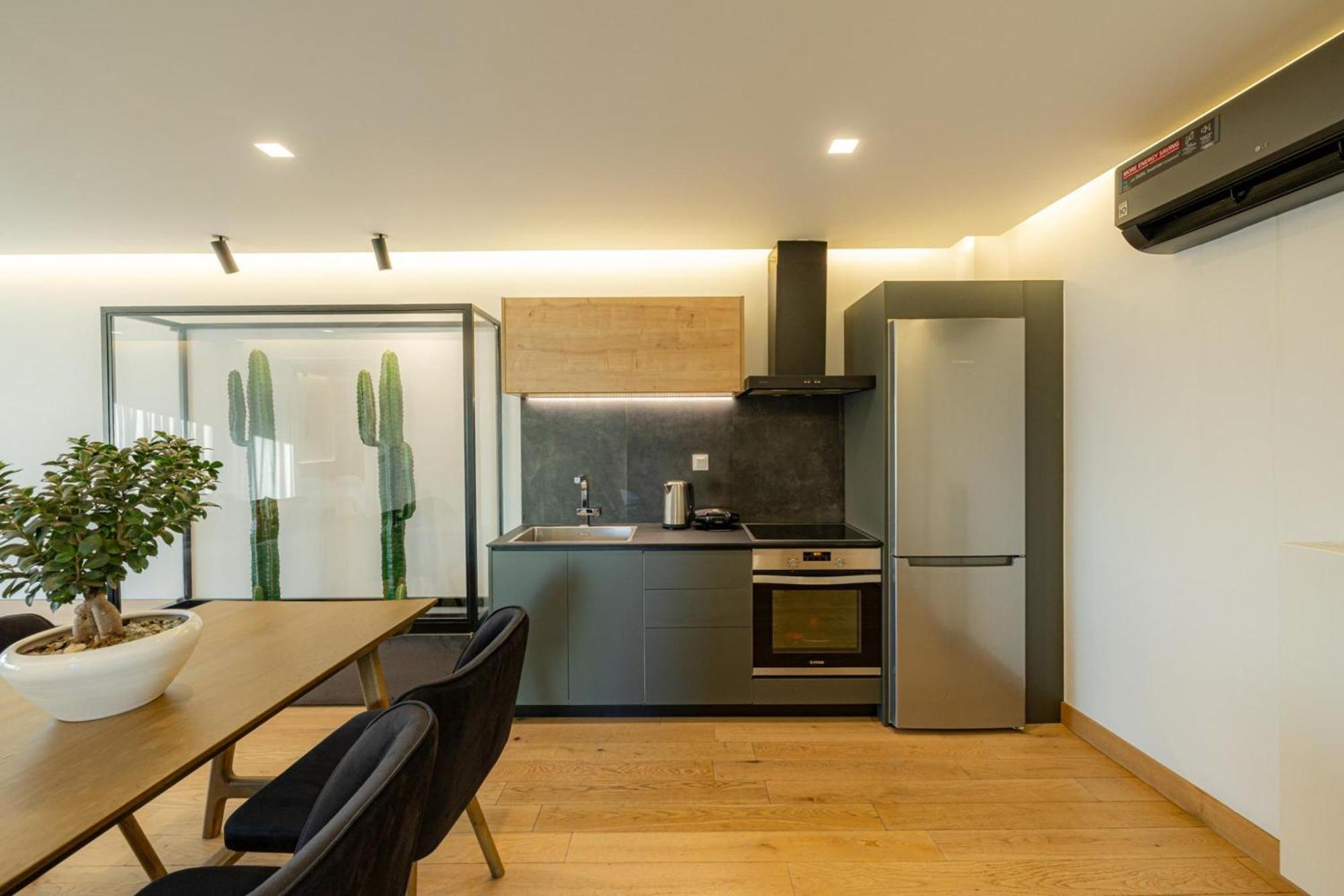 Earth Boutique Apartments Next To Stavros Niarchos أثينا المظهر الخارجي الصورة